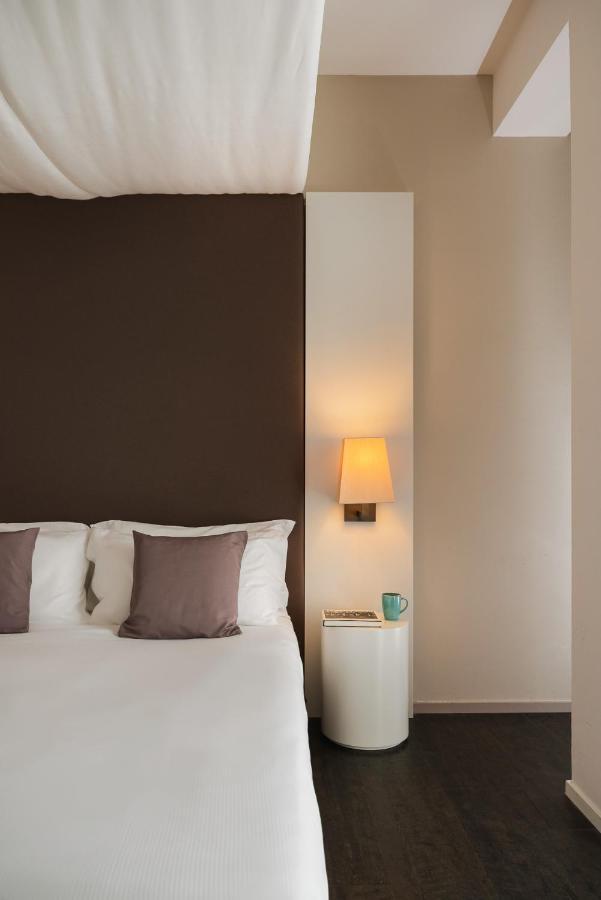 Hotel Ines Cattolica Esterno foto
